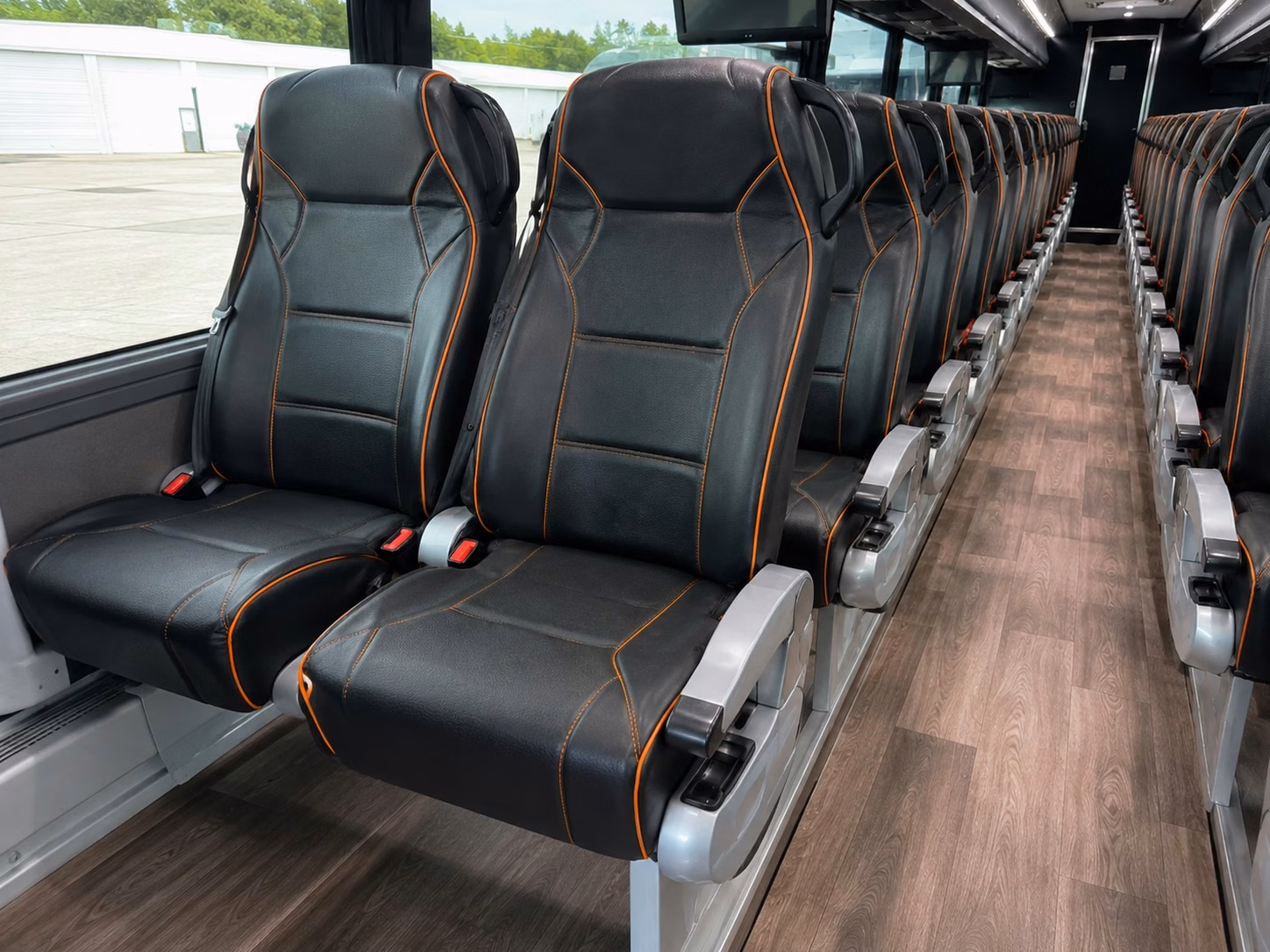 charter buses to arizona cardinals and phoenix suns games from surprise