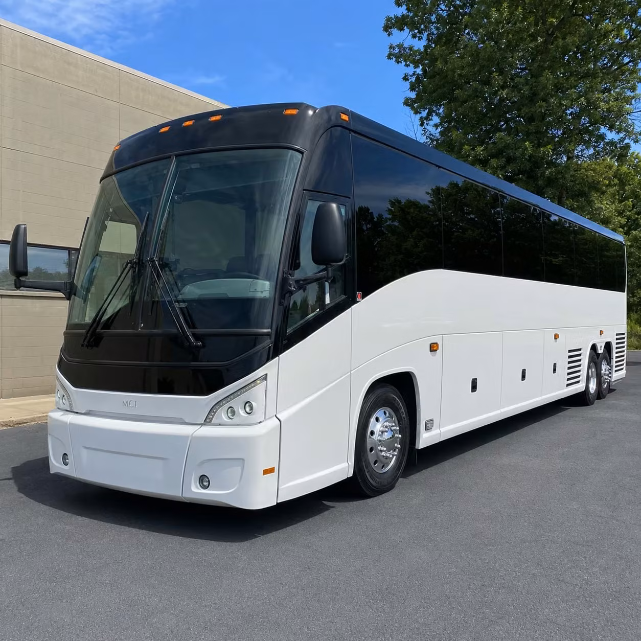 long distance group travel from surprise to las vegas has never been easier
