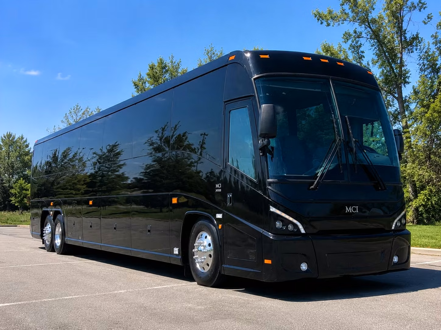 surprise schools can book charter buses to wildlife world zoo and aquarium